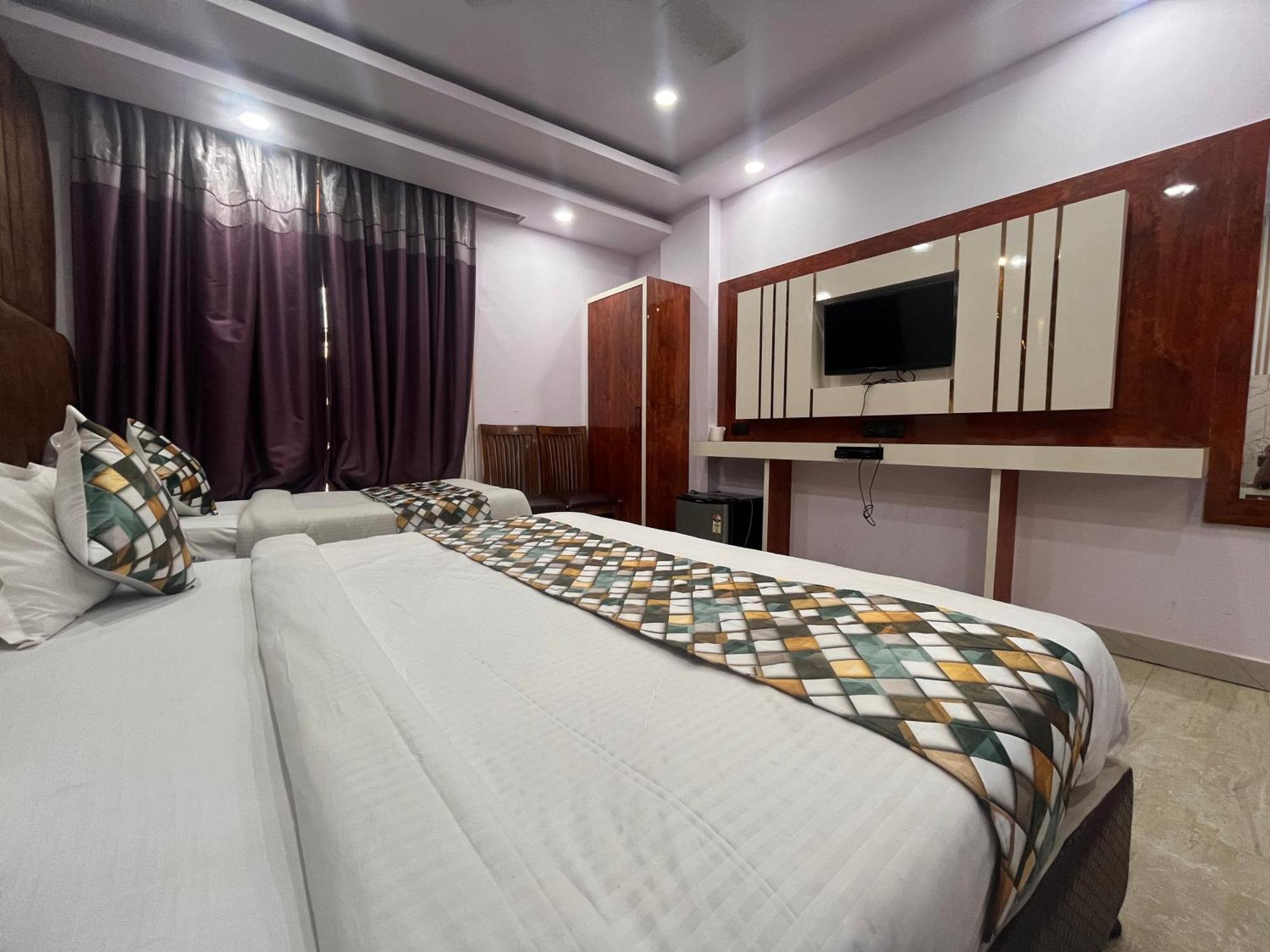 Hotel Embassy Near Rk Ashram Metro New Delhi Eksteriør billede