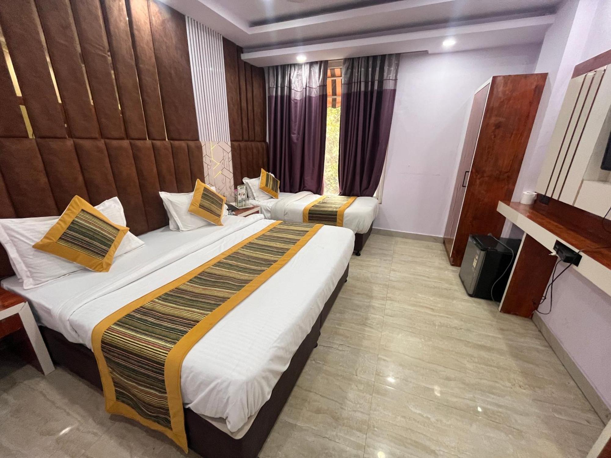 Hotel Embassy Near Rk Ashram Metro New Delhi Eksteriør billede